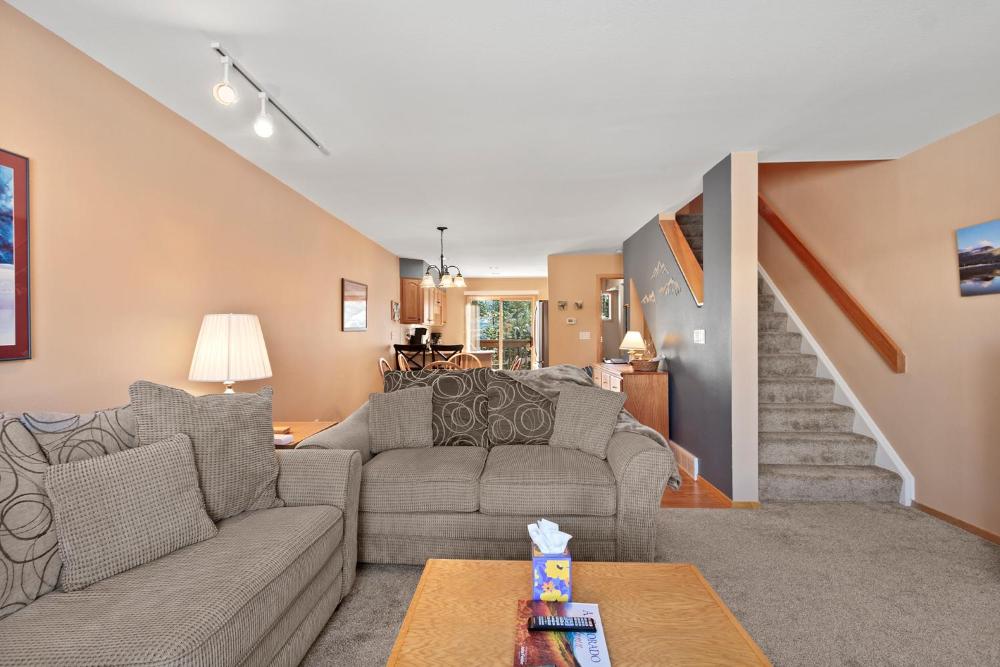 Lagoon 723D by Great Western Lodging